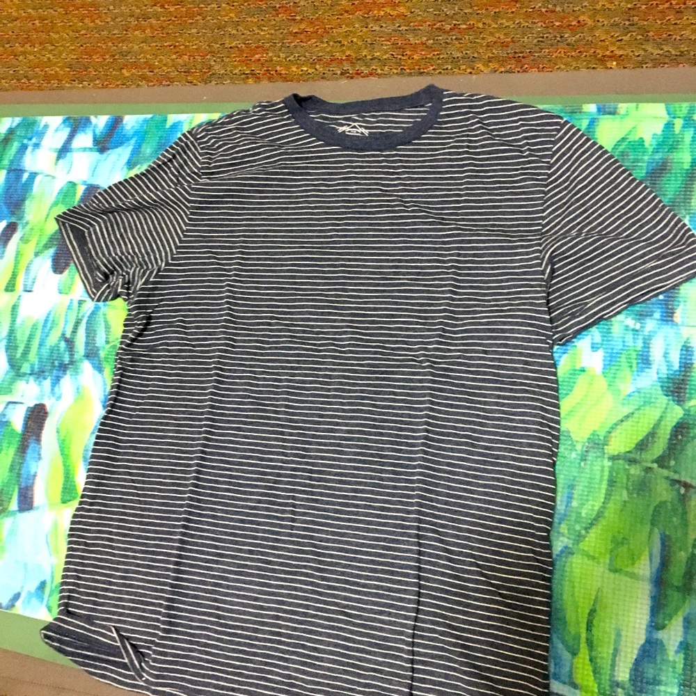 Men’s t shirt